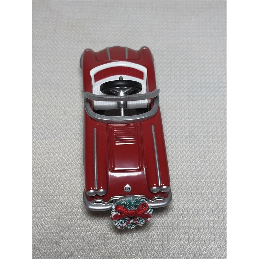 NIB VTG Hallmark Keepsake 1958 CUSTOM CORVETTE 2001 Club Ed. Ornament